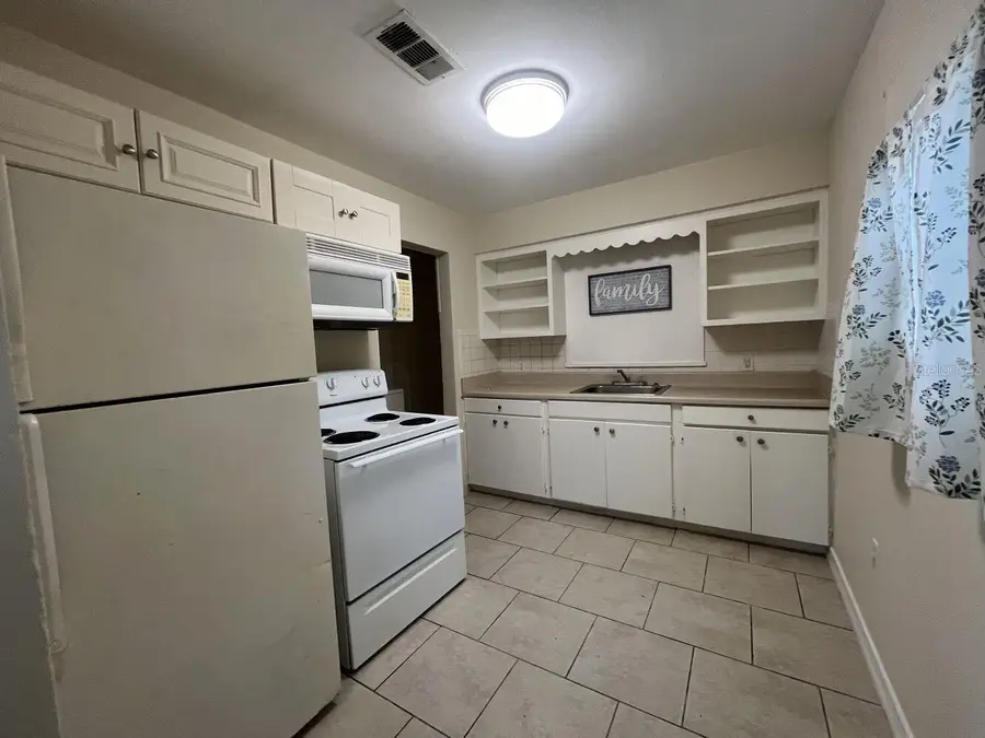 2014 10th Street W, Bradenton, FL 34205 - #3