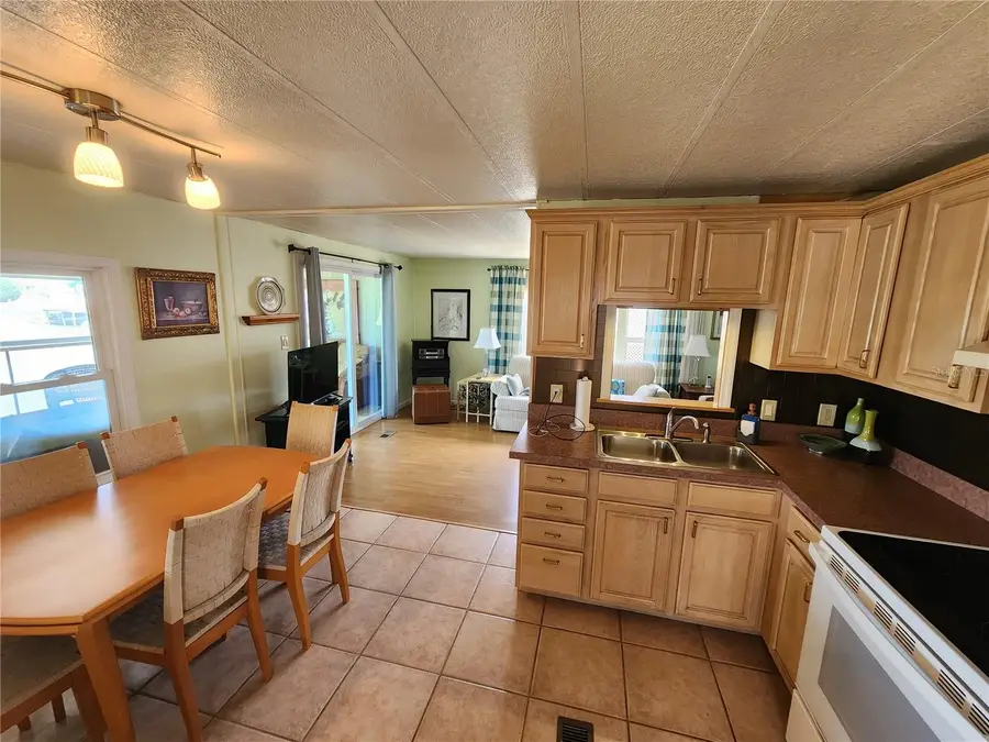 808 53rd Avenue E #27, Bradenton, FL 34203 - #3