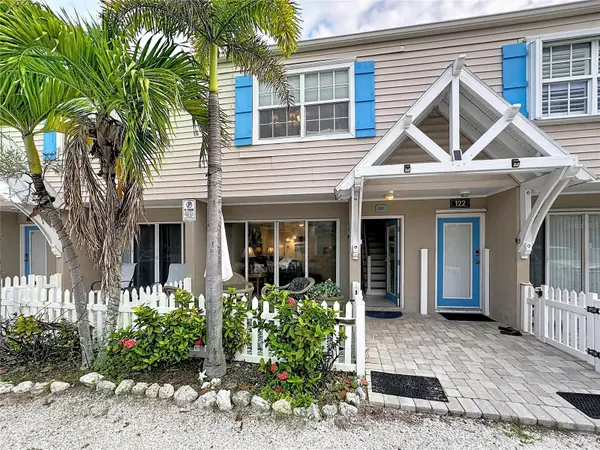 120 52nd Street, HOLMES BEACH, FL 34217