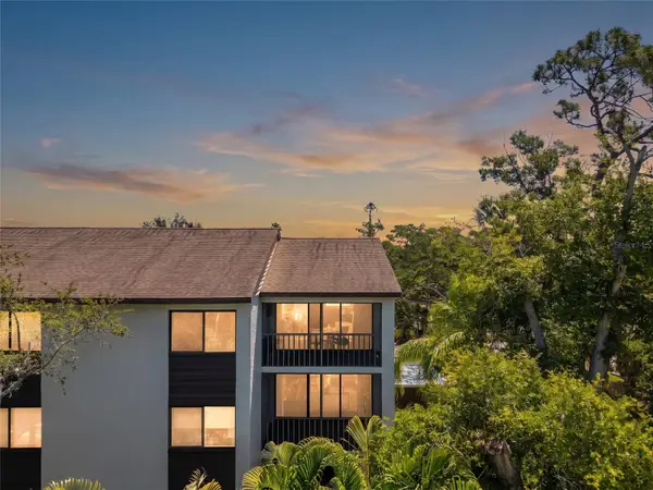 2746 Orchid Oaks Drive #301, SARASOTA, FL 34239