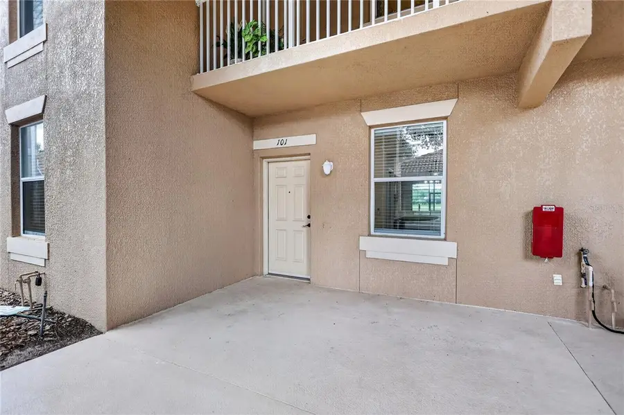 915 Fairwaycove Lane #101, Bradenton, FL 34212 - #2