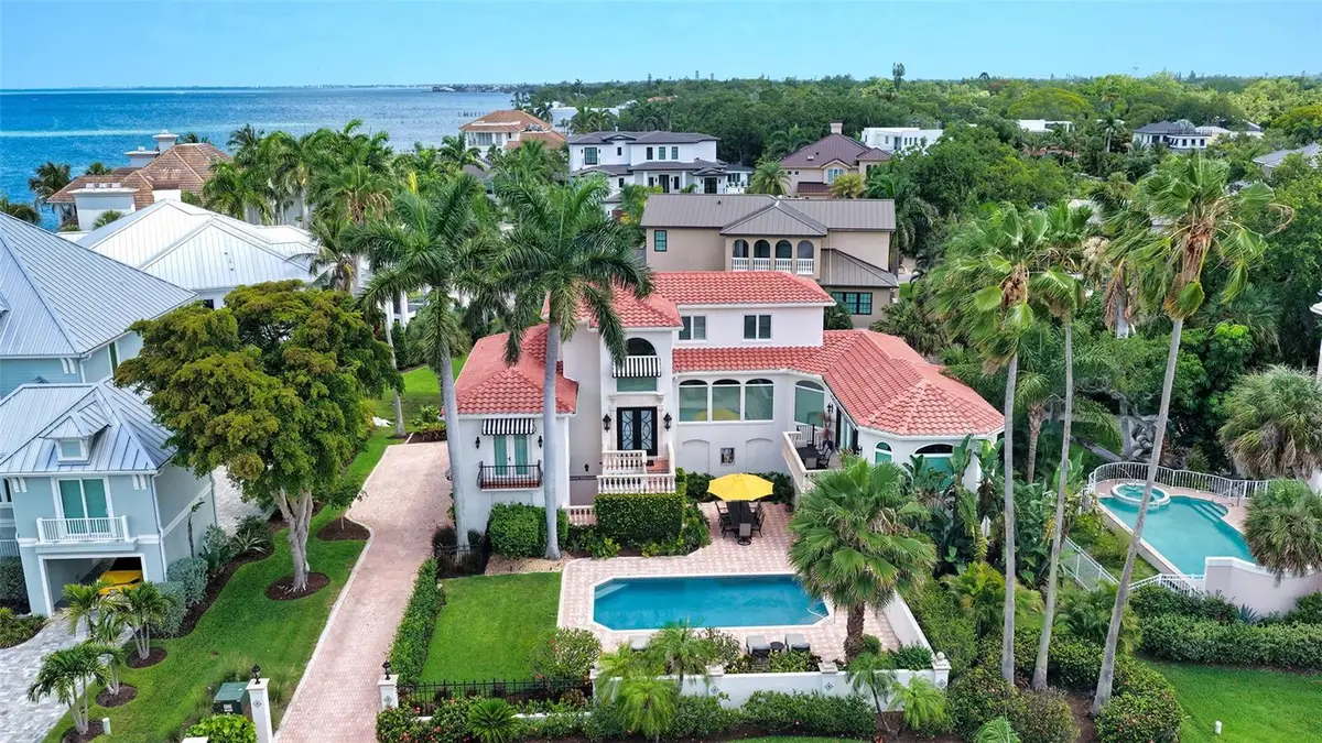1023 Tocobaga Lane, Sarasota, FL 34236 - #1