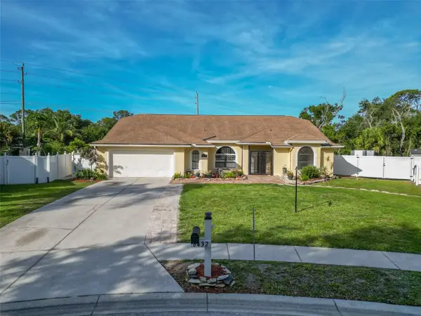 8432 Palm Lakes Court, SARASOTA, FL 34243