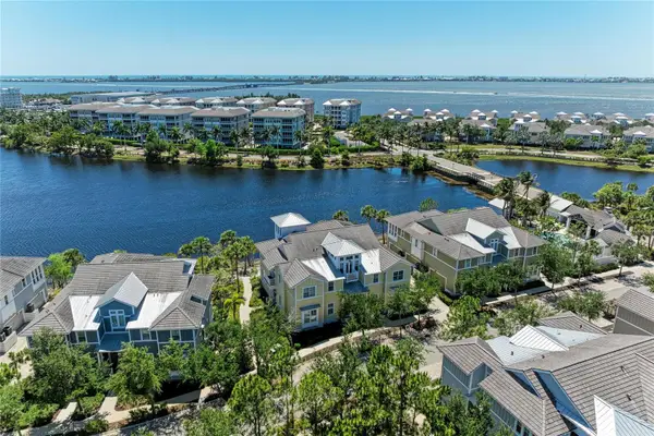 340 Sapphire Lake Drive #201, BRADENTON, FL 34209