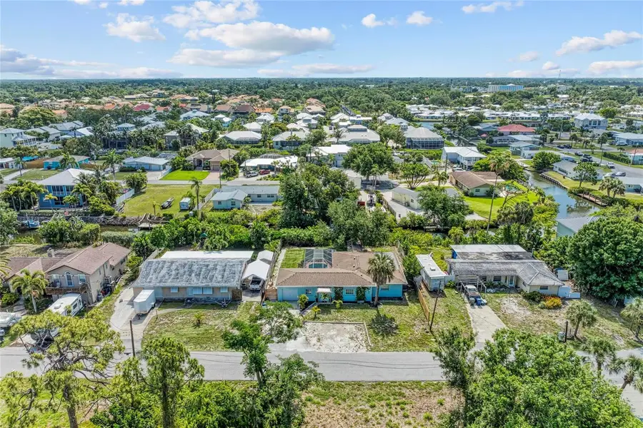 312 Winfield Way, Nokomis, FL 34275 - #3