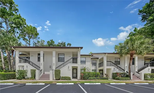 4729 Winslow Beacon #11, SARASOTA, FL 34235