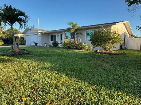 2802 22nd Avenue W, BRADENTON, FL 34205