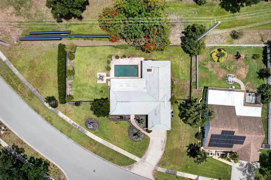 3695 Country Place Boulevard, Sarasota, FL 34233 - #2