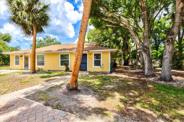 4631 Summerwind Drive #16, SARASOTA, FL 34234