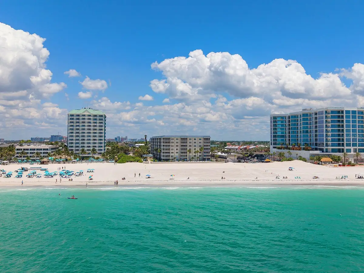 800 Benjamin Franklin Drive #304, Sarasota, FL 34236 - #1