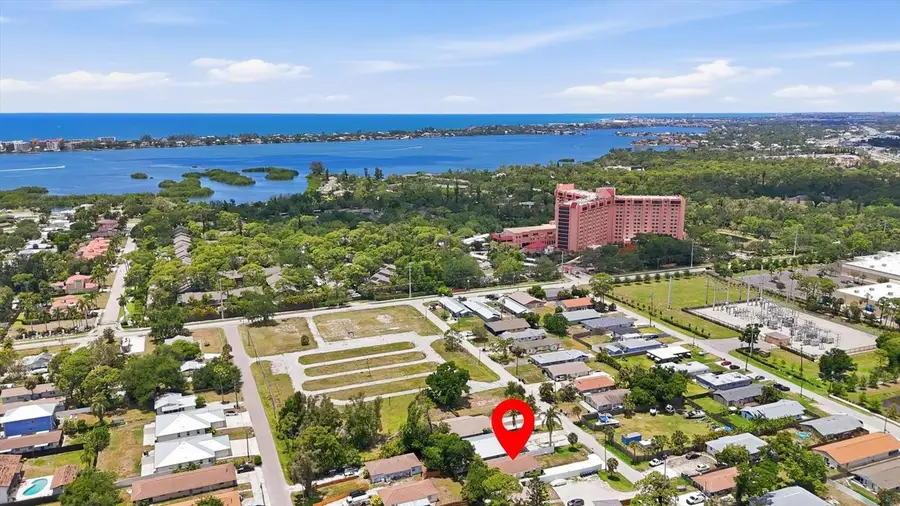 1844 Marbeth Street, Sarasota, FL 34231 - #2