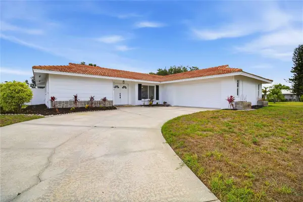 3535 Village Green Drive, SARASOTA, FL 34239