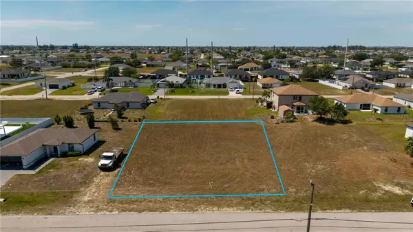 212 NE 25th Street, CAPE CORAL, FL 33909