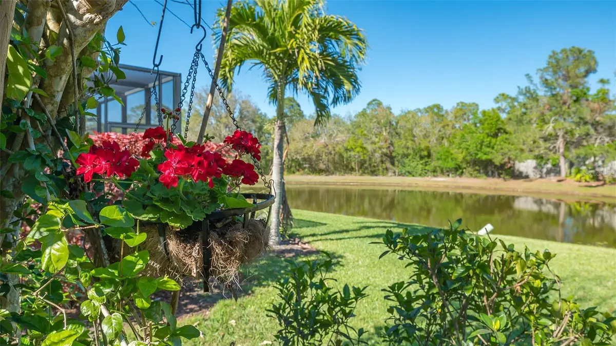 315 Londonderry Drive, Sarasota, FL 34240 - #1