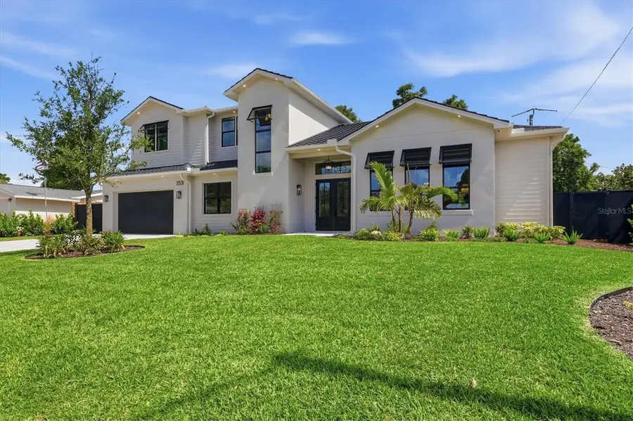 2531 Wisteria Street, Sarasota, FL 34239 - #3
