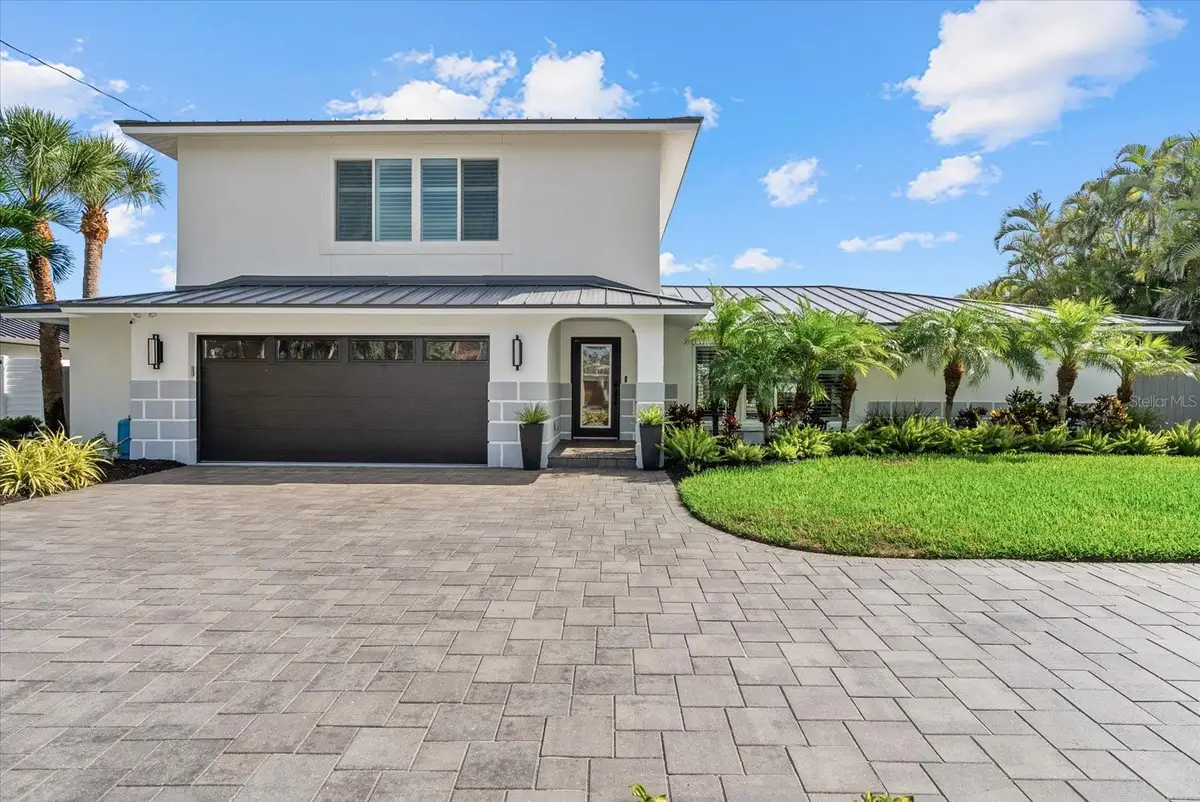 813 Idlewild Way, Sarasota, FL 34242 - #1