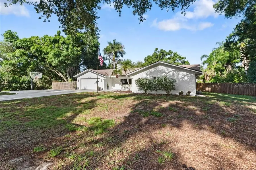 4204 Pine Meadow Terrace, Sarasota, FL 34233 - #3