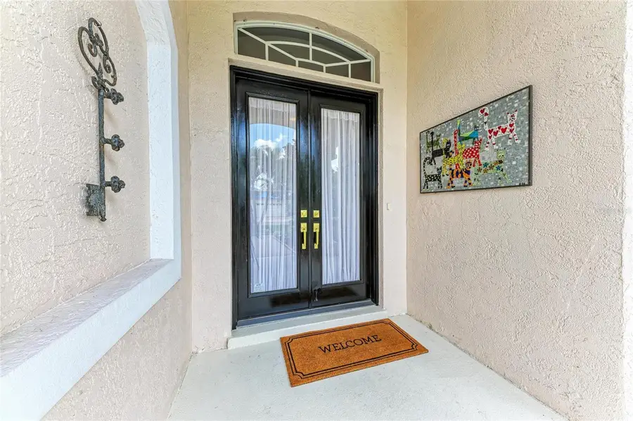 4471 Mcintosh Lake Avenue, Sarasota, FL 34233 - #2
