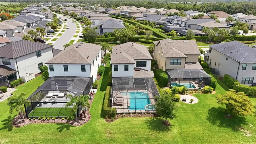 8212 Shooting Star Rd, Sarasota, FL 34241 - #2