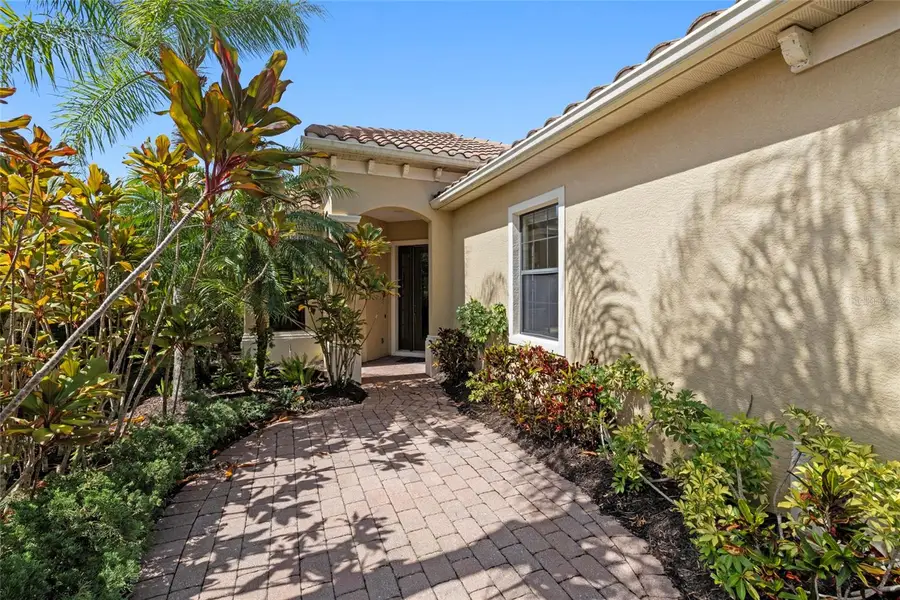 7314 Wexford Court, Lakewood Ranch, FL 34202 - #2