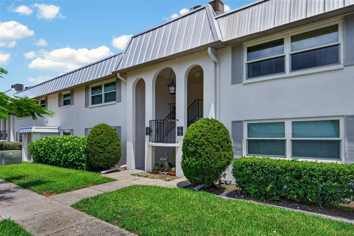 5800 Hollywood Boulevard #112, Sarasota, FL 34231 - #1