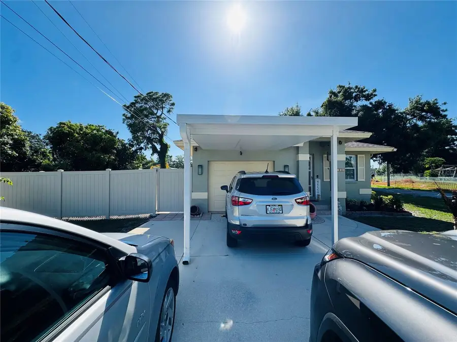 998 Ponder Avenue, Sarasota, FL 34232 - #2