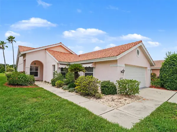6643 Oakbrooke Circle, BRADENTON, FL 34202