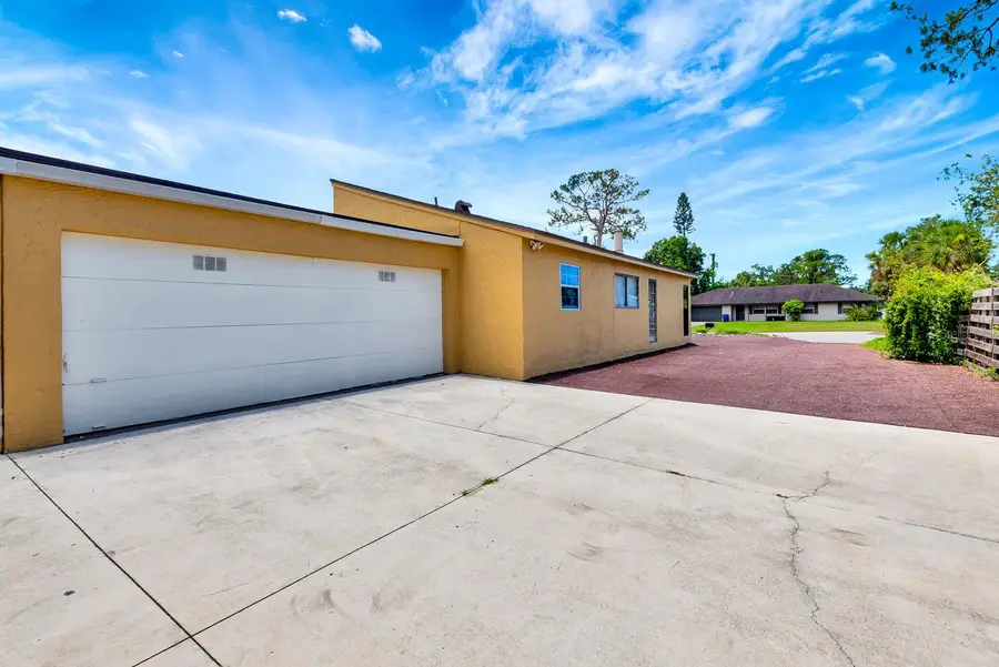 2315 Riverwood Pines Drive, Sarasota, FL 34231 - #2