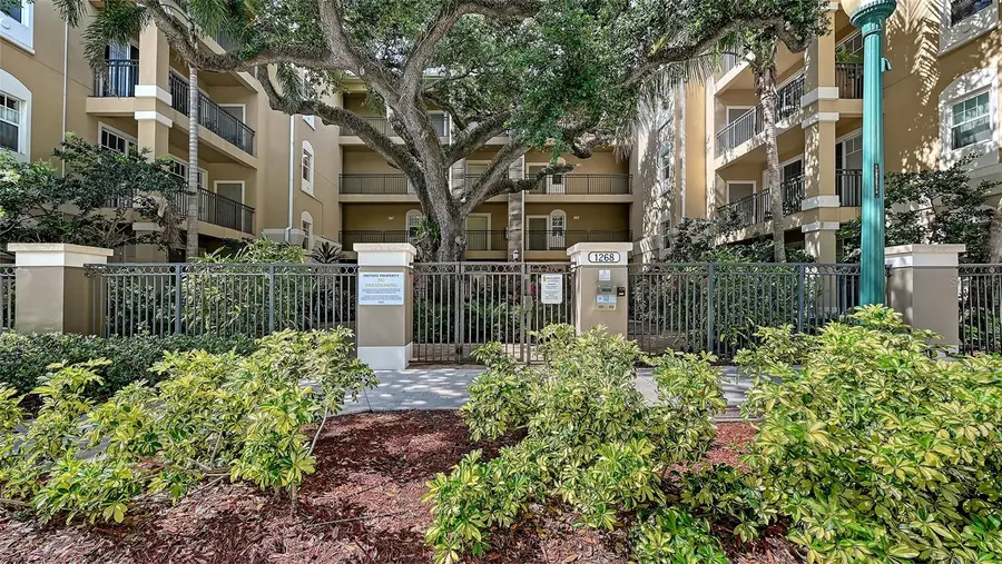 1268 11th Street #2404, Sarasota, FL 34236 - #3