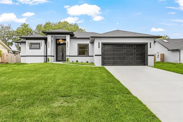 571 Presque Isle Drive, PORT CHARLOTTE, FL 33954