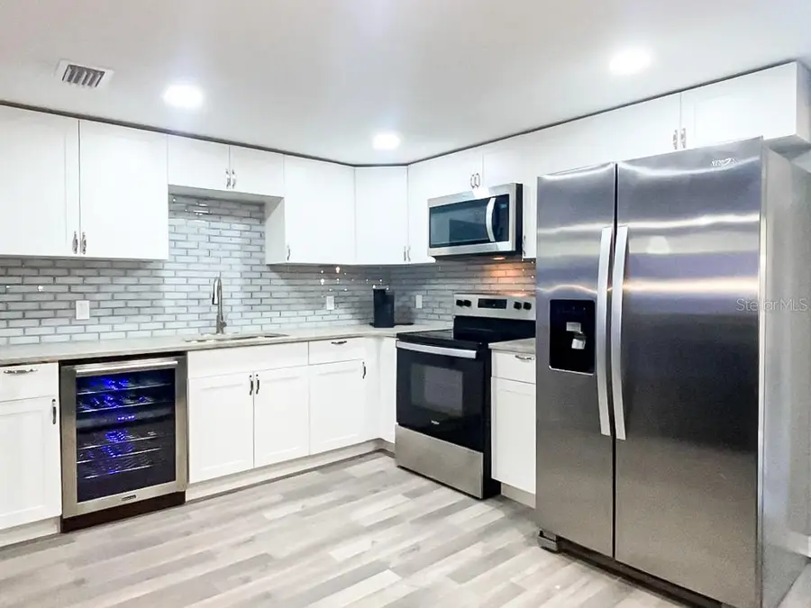 4303 Chestnut Avenue, Sarasota, FL 34234 - #3