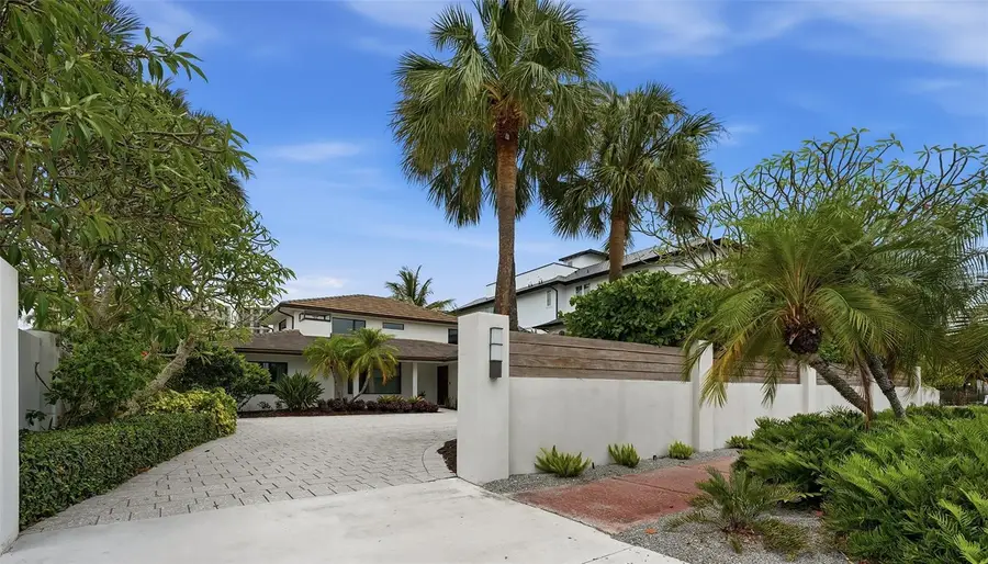 541 S Washington Drive, Sarasota, FL 34236 - #2