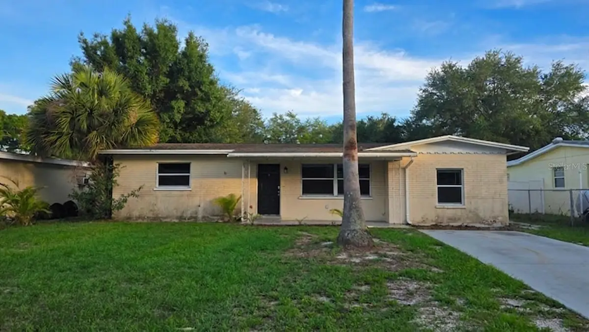 731 Lakeside Drive, Largo, FL 33778 - #1