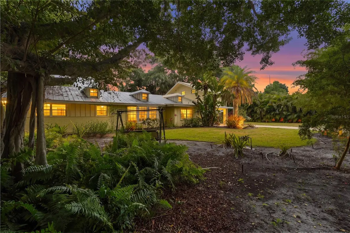 2480 Alameda Avenue, Sarasota, FL 34234 - #1