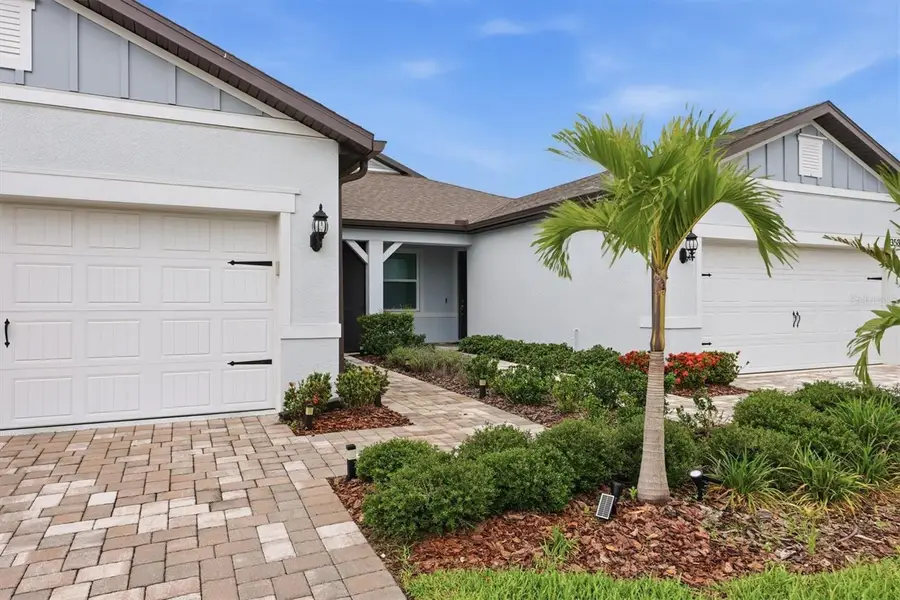 9350 Ballaster Pointe Loop, Parrish, FL 34219 - #2