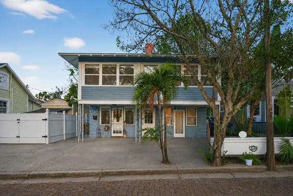 1059 5th Street N, ST PETERSBURG, FL 33701