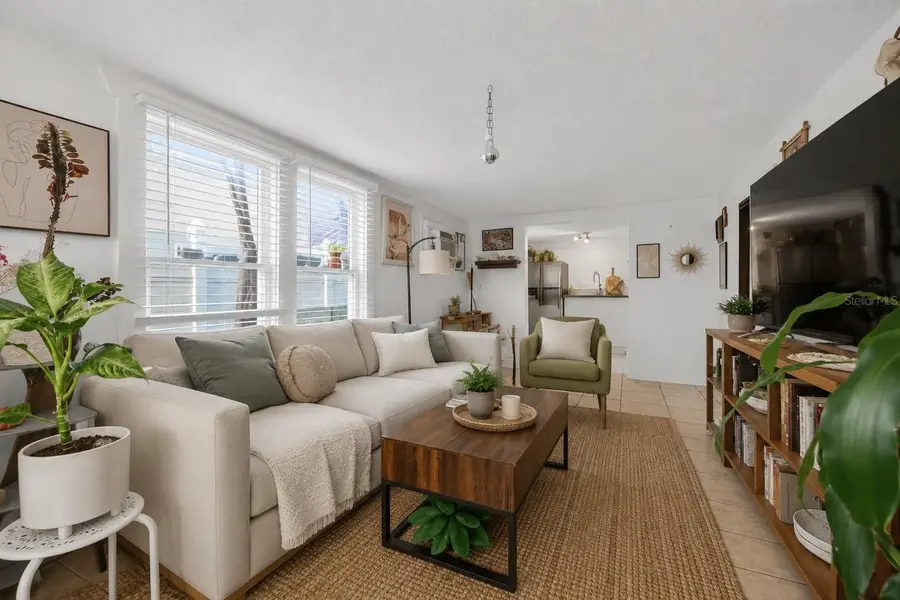 1059 5th Street N, Saint Petersburg, FL 33701 - #2
