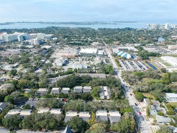 2224 Bahia Vista Street #E6, SARASOTA, FL 34239