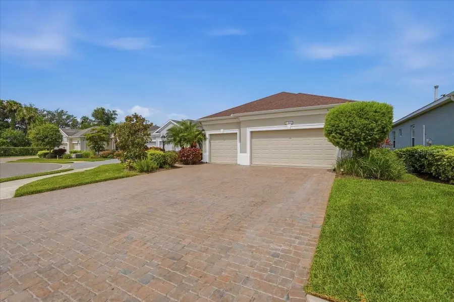 3613 Woodcliff Lake Terrace, Sarasota, FL 34243 - #3