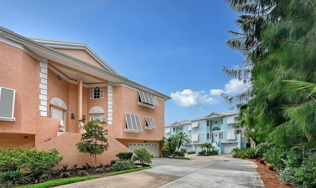 3942 Hamilton Club Circle #13, Sarasota, FL 34242 - #1