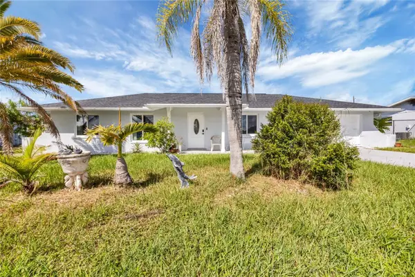 2339 Lake View Boulevard, PORT CHARLOTTE, FL 33948