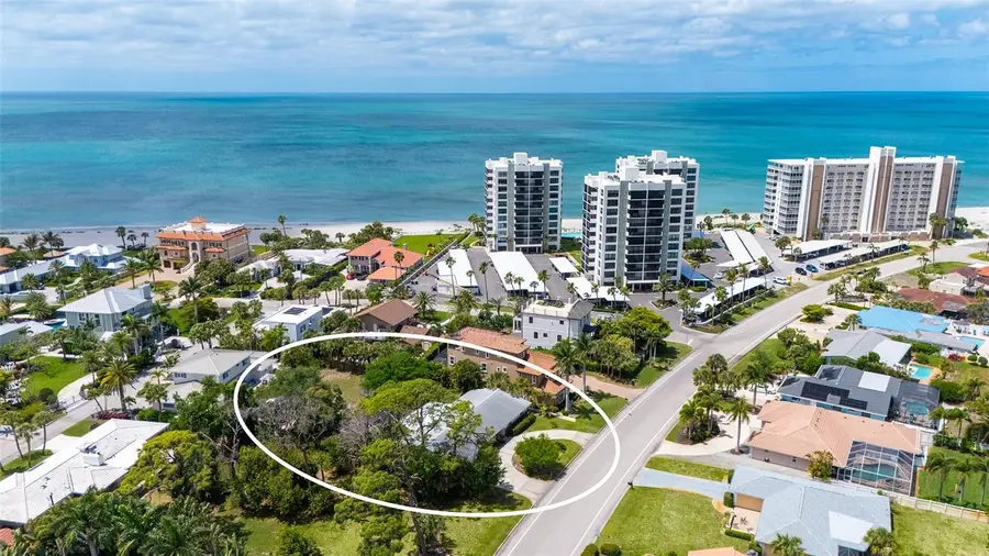 621 Alhambra Road, Venice, FL 34285 - #2