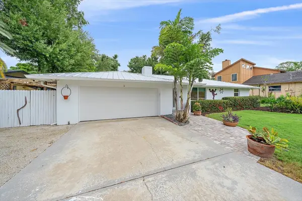 4271 Lago Way, SARASOTA, FL 34241