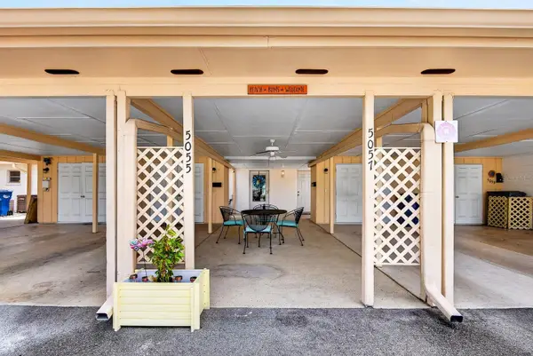 5055 Live Oak Circle #5055, BRADENTON, FL 34207