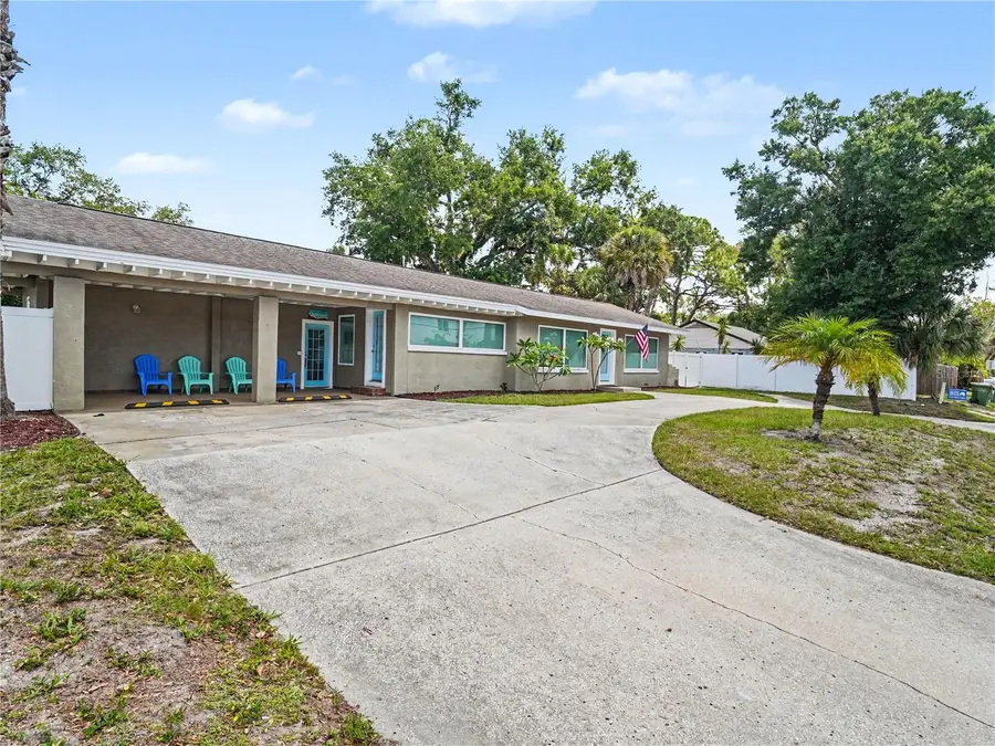 2547 Bahia Vista Street, Sarasota, FL 34239 - #2