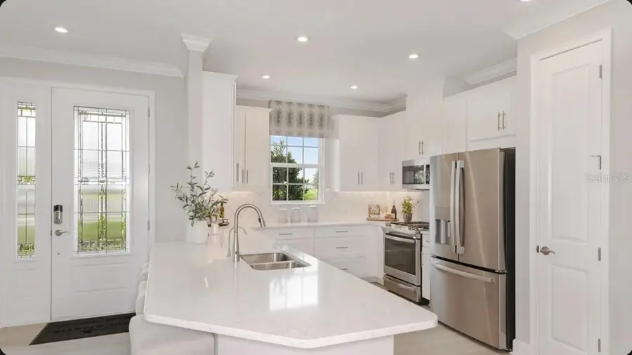 7532 Moonbeam Avenue, Sarasota, FL 34241 - #3