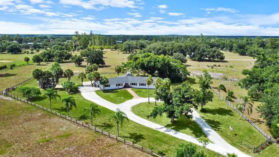 5240 Myakka Valley Trail, Sarasota, FL 34241 - #3