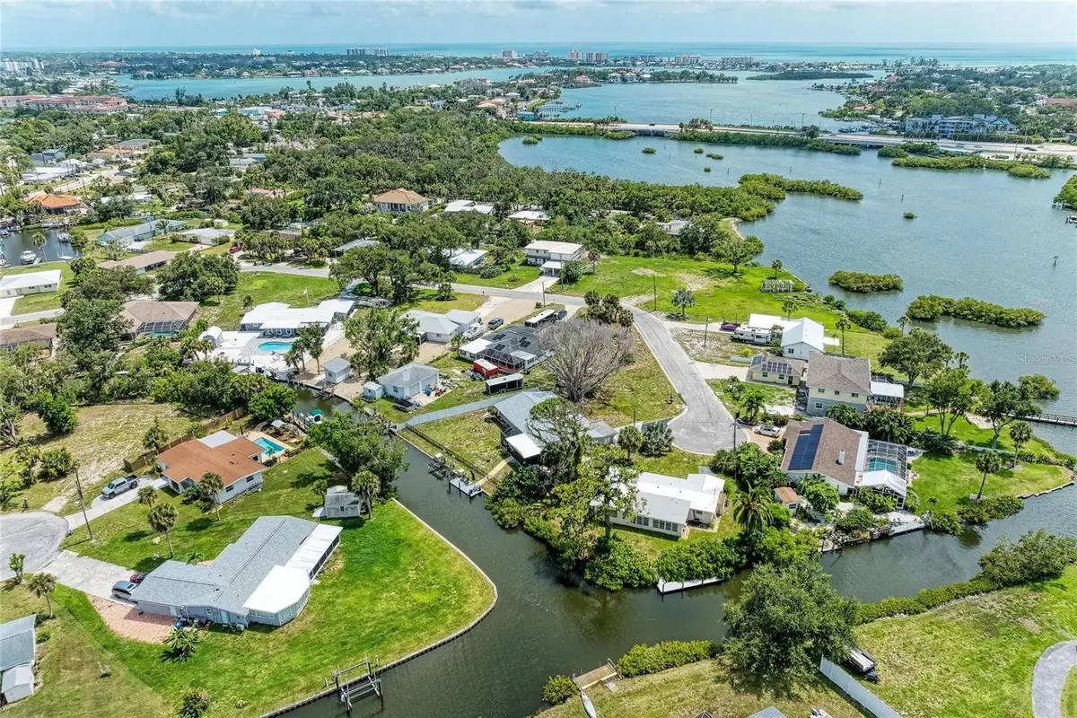 302 Dona Drive, Nokomis, FL 34275 - #1