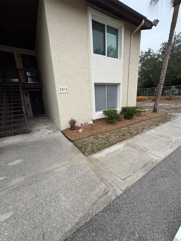 2613 Pine Lake Ter #B, SARASOTA, FL 34237