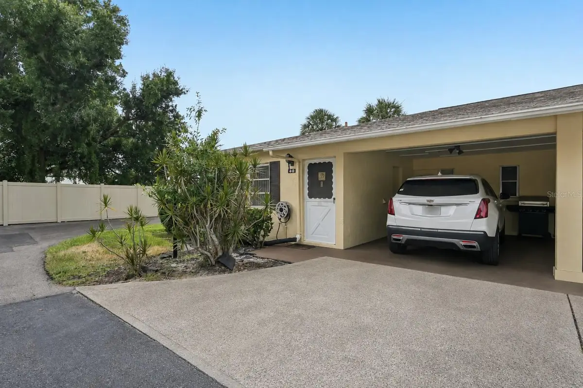 390 301 Boulevard W #4D, Bradenton, FL 34205 - #1